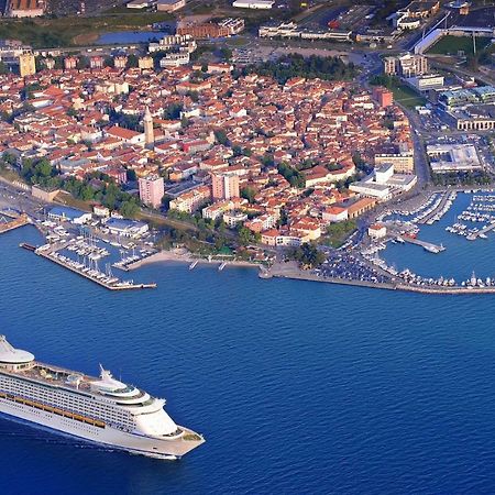 Apartmajsko Naselje Zusterna Appartement Koper Buitenkant foto