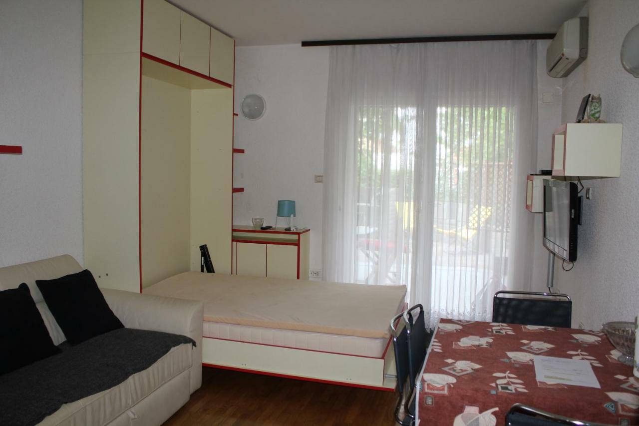Apartmajsko Naselje Zusterna Appartement Koper Buitenkant foto